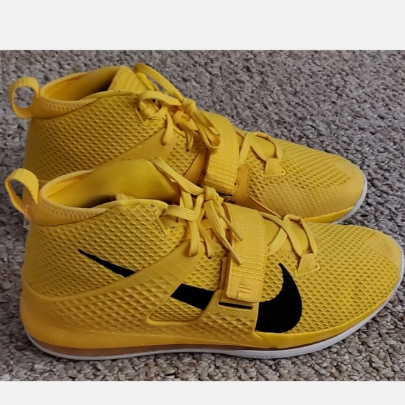 Yellow Nike AIRFORCE MAX II 2 SHOES SNEAKERS 12 - Picture 7 of 10